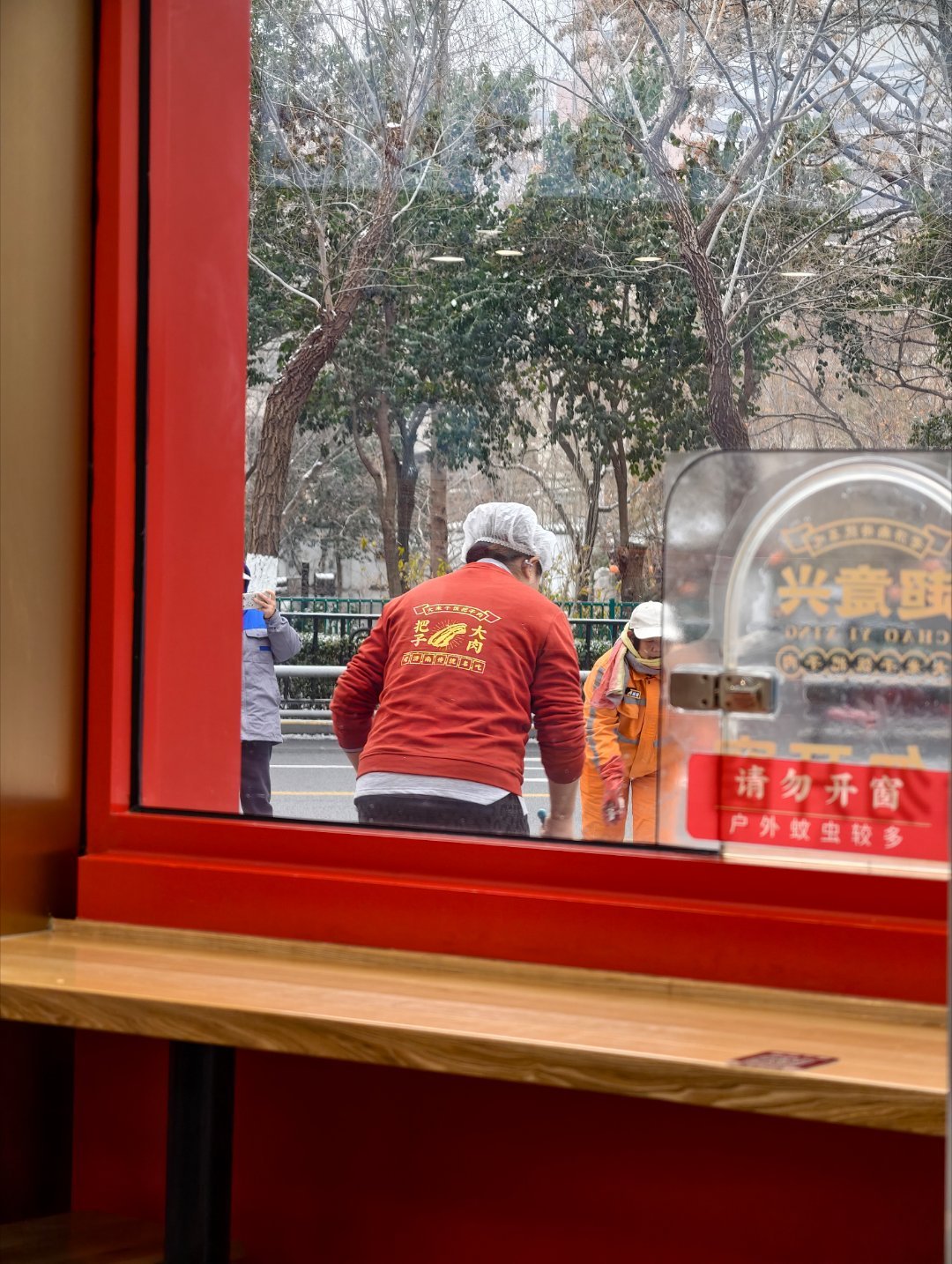 来济南必吃把子肉暴雪后一块肉满满的满足感