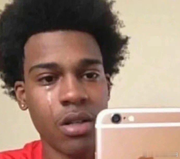 #老人照顾失智女儿44年每天4点起#起床4点，真的很不可思议了，这个老人照顾的肯