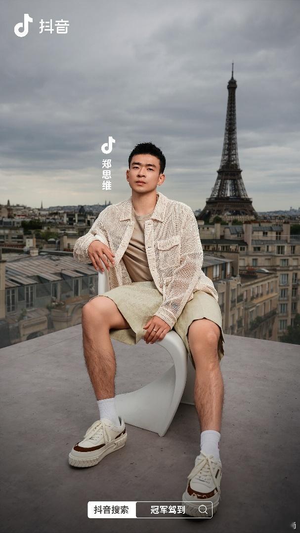 谢谢《冠军驾到》分享这么有美感的运动员给我们看，看在我这么真诚的份上，能不能多放