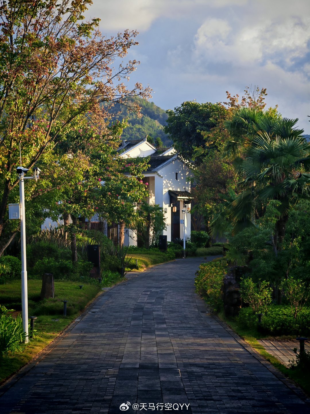 边陲小镇，美轮美奂！ ​​​