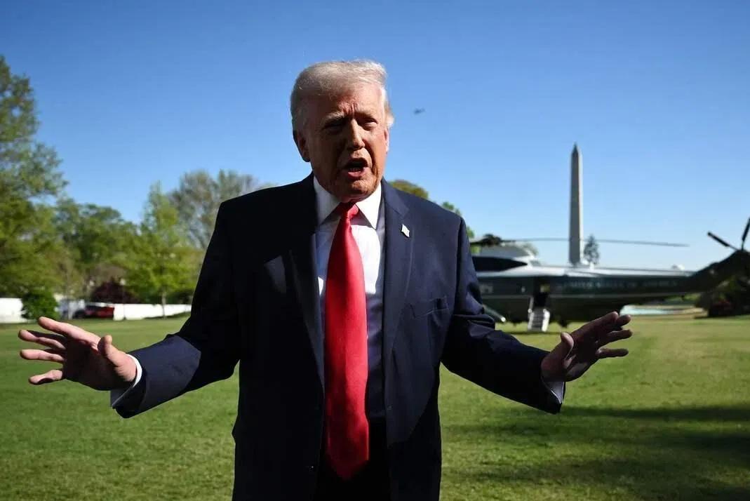 特朗普表态:若有武器交付伊朗，中国会有大麻烦？中方:不实言论

4月11日，美国