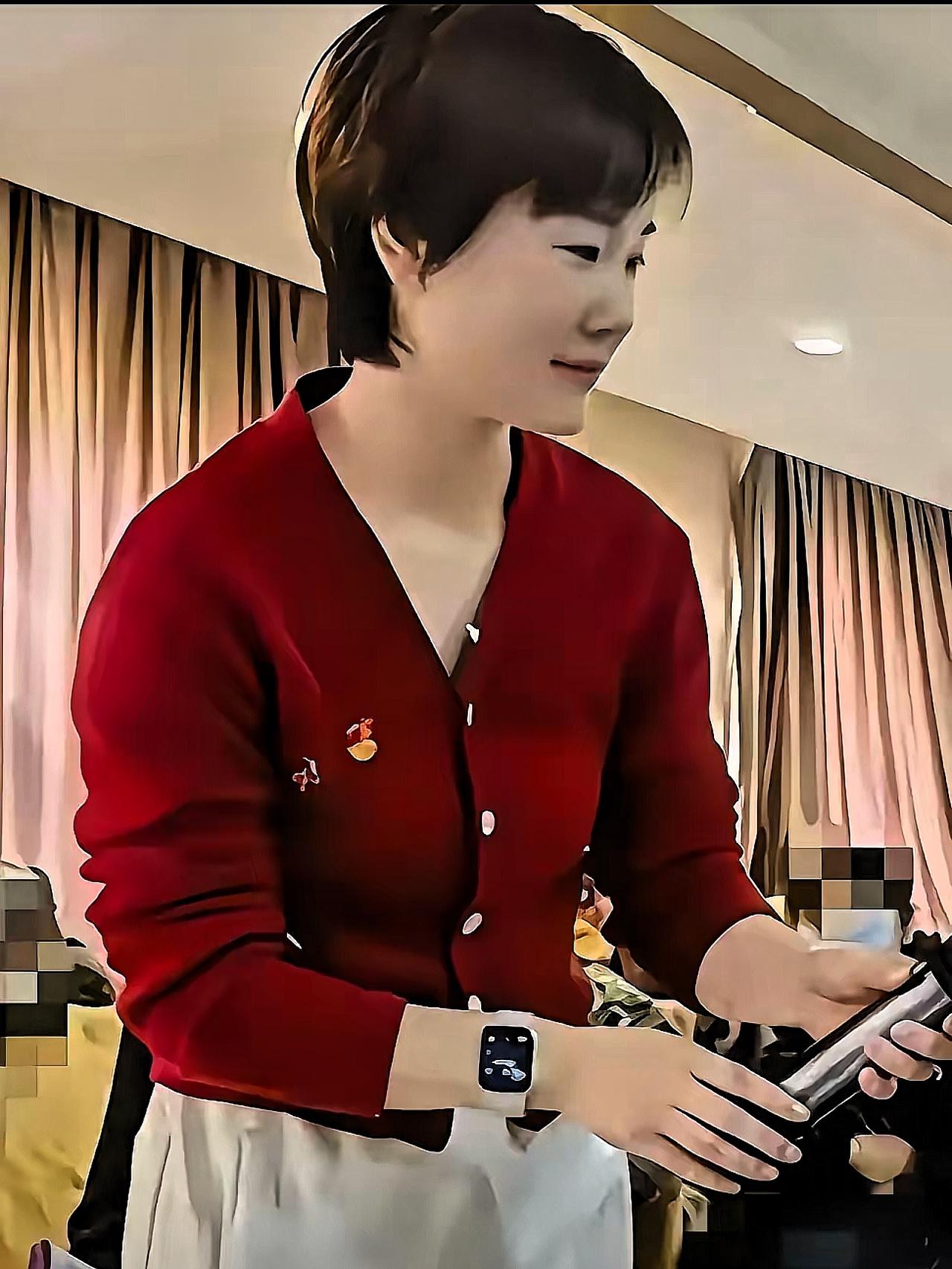 中年情感里的“体面”：原谅不是妥协，放手才是清醒

别再盯着“小三”“出轨”的标