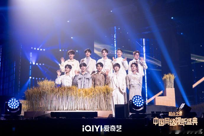 十个勤天视听盛典造型出图  十个勤天网络视听盛典造型  十个勤天在2025网络视