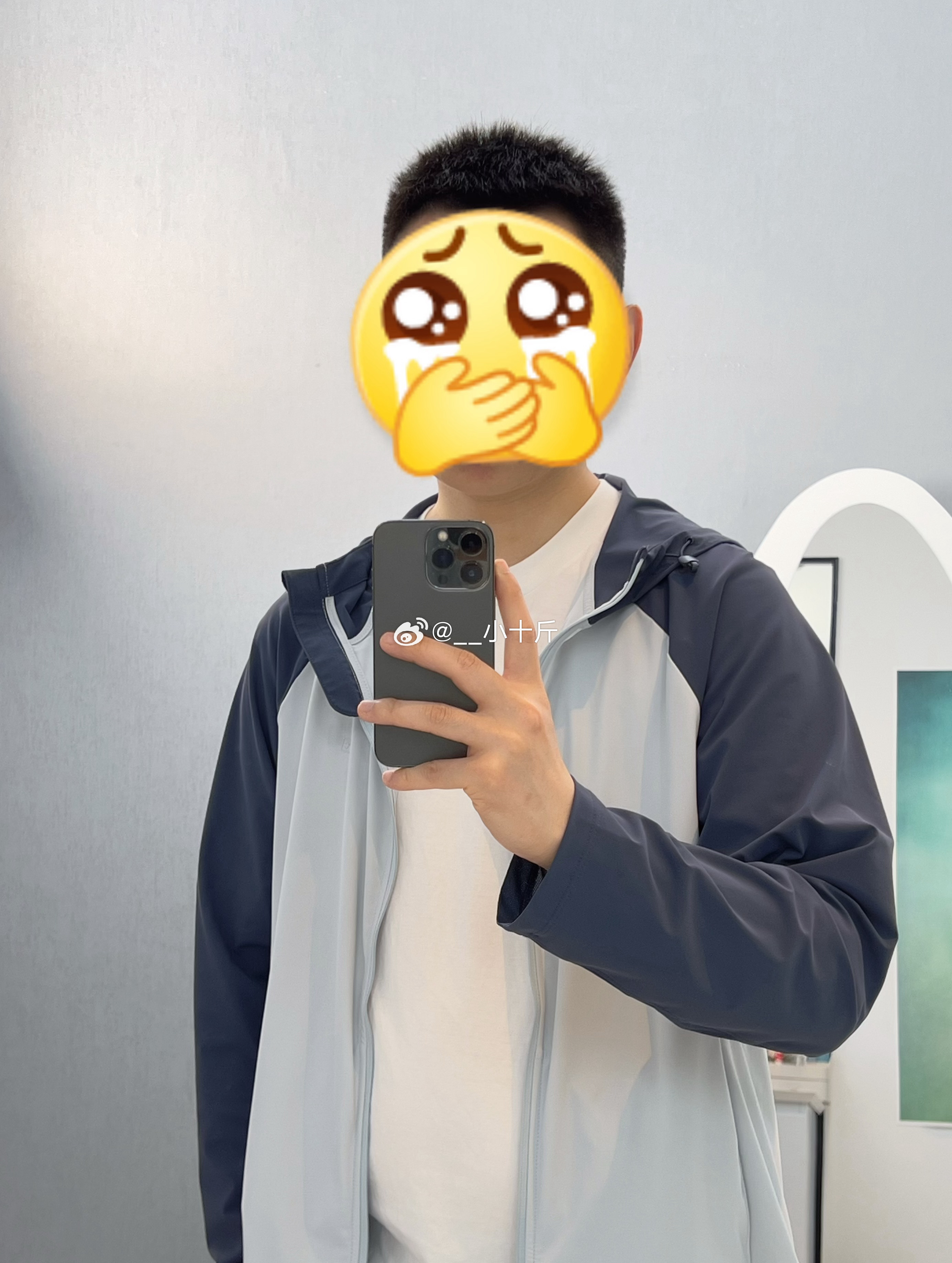 什么时候能不上班啊什么时候能被包养一天什么都不干在在家躺着
