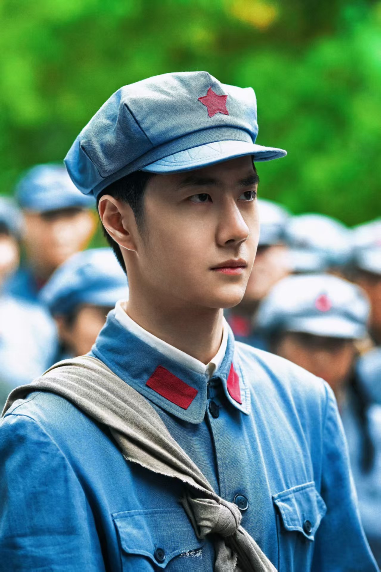 王一博[超话]王一博 赛道见证着你的拼搏，每一步都写满坚持。💚 ​​​