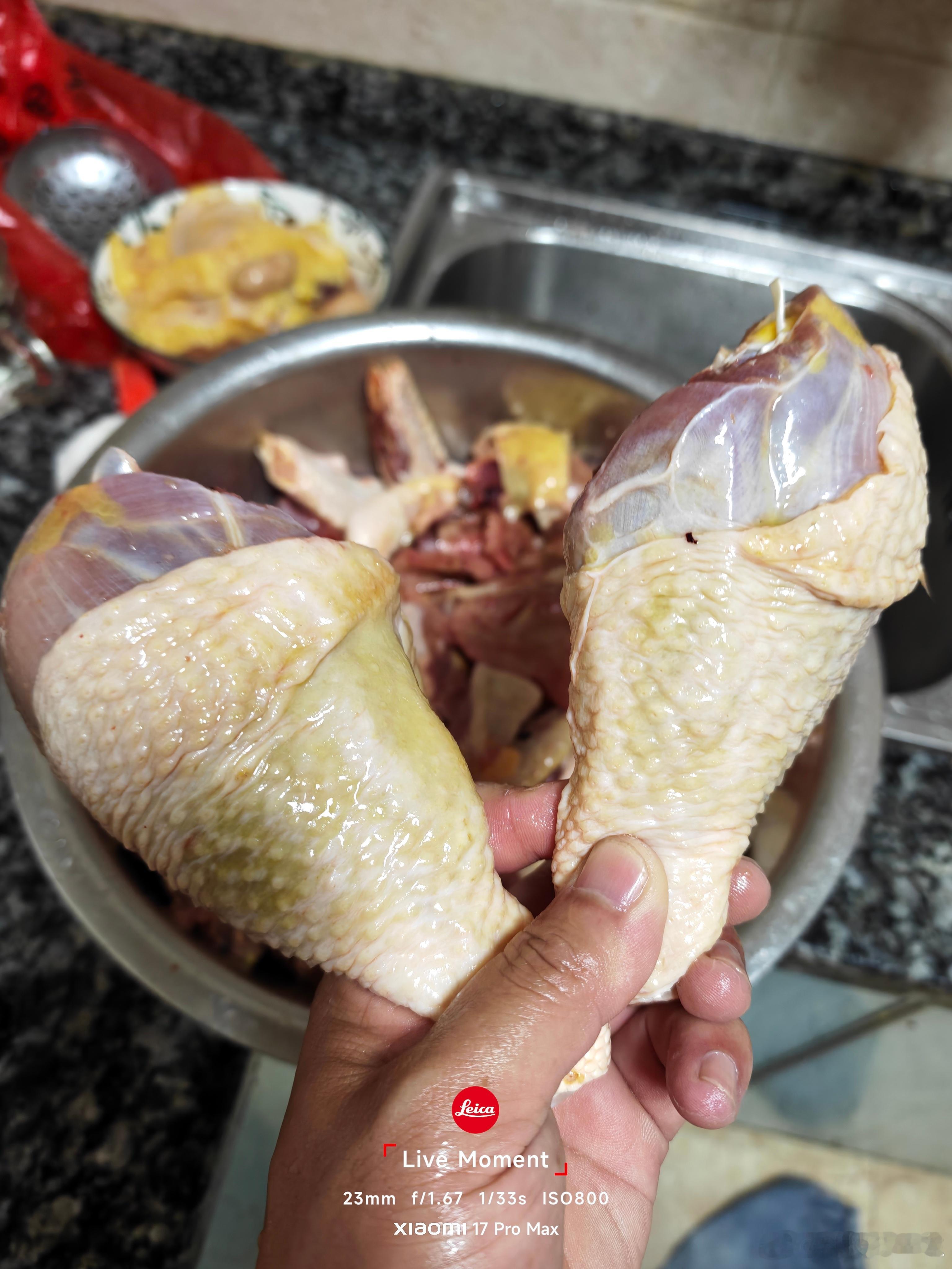 今天过节，给大宝二宝加个鸡腿🍗 