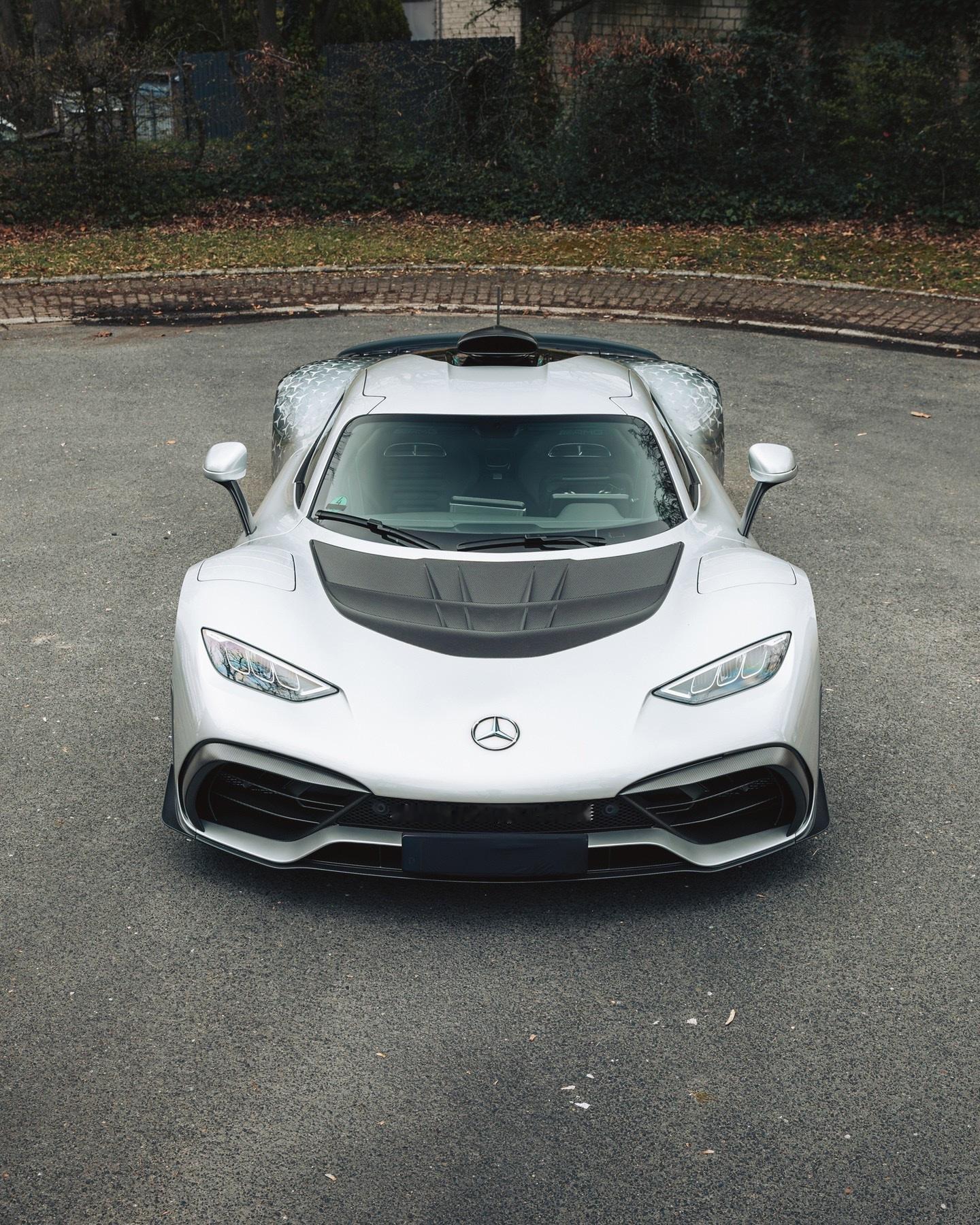 将一级方程式的技术，释放于公路之上。2024款梅赛德斯-AMG ONE 是有史以