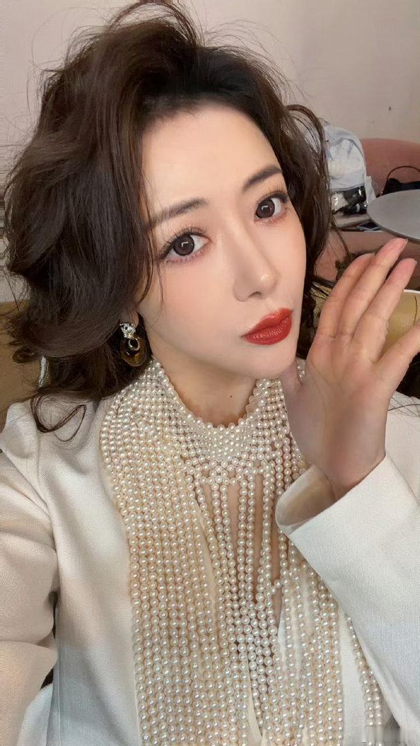 陈紫函夸田曦薇台词功底 前辈认证太有说服力！陈紫函透露田曦薇在《嫁金钗》饰演她的