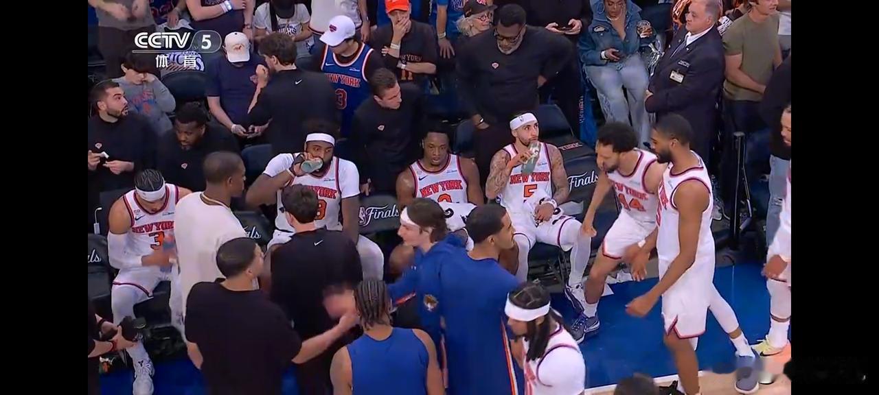 NBA总决赛单场最大分差逆转完整榜单
 
1、全新历史纪录（本届G4）
 
20
