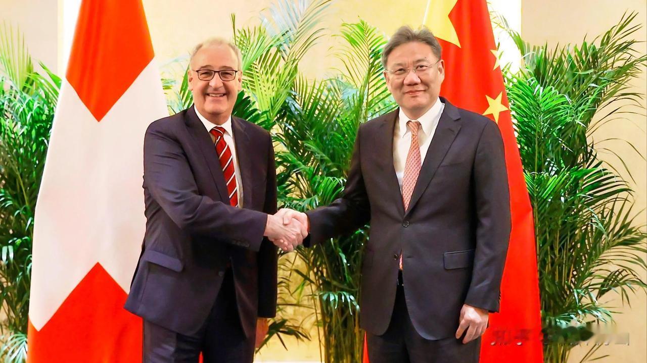 如果是45的关税话美国大赢特赢，中国商家自己只能吃下这45的一大部分，然后进一步