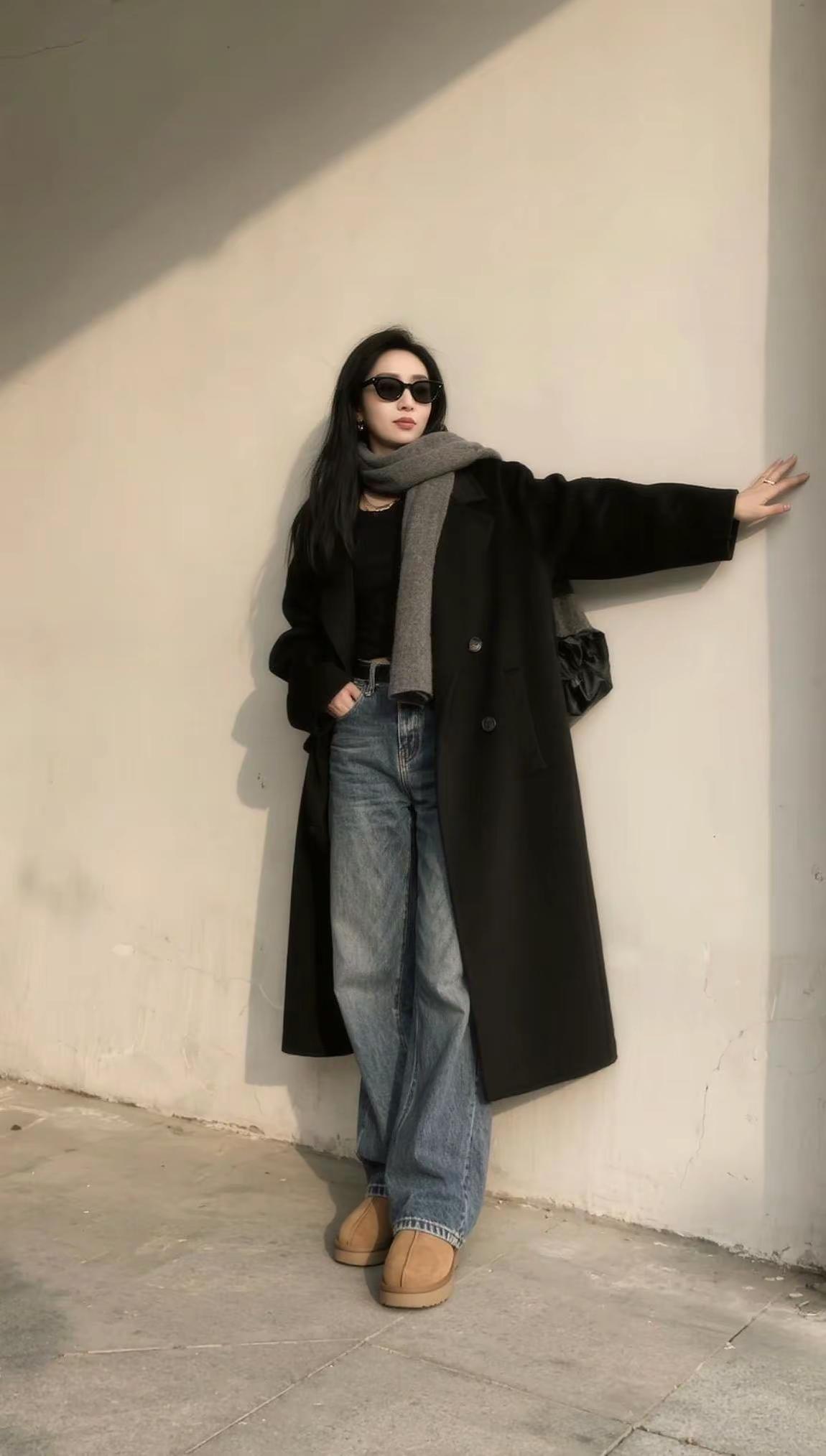 成年人的崩溃往往以一句没事结尾，因为他们知道自己的局要学会自己收拾