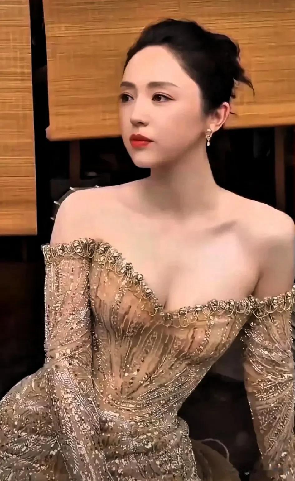 “高云翔被判无罪了，董璇为什么还不和他复婚？一个完整的家庭，难道不值得再去努力一