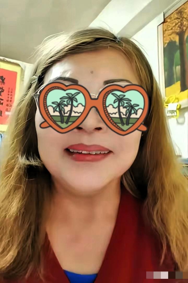 何鹰鹭这事儿看得人心里热乎乎的！18小时被停职又火速恢复中常委，说到底，是两岸网