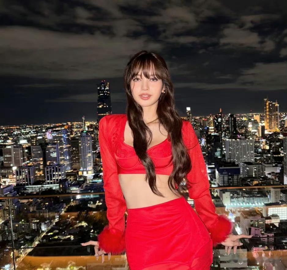 Lisa新恋情曝光引韩网热议🔥 ​​​