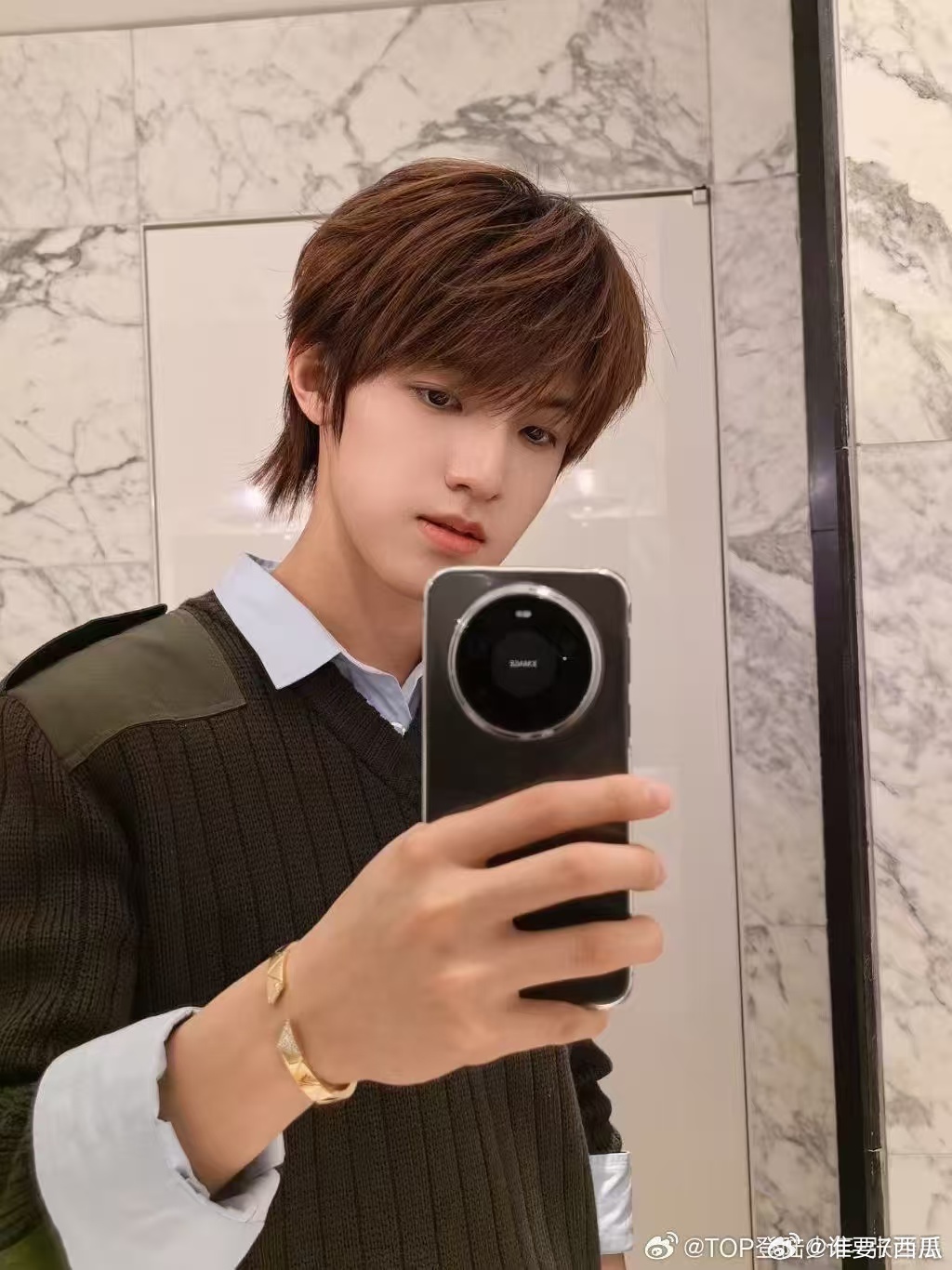 张泽禹好朋友们再看一期吧张泽禹那好朋友们就再看一期吧 每次点开张泽禹的vlog都