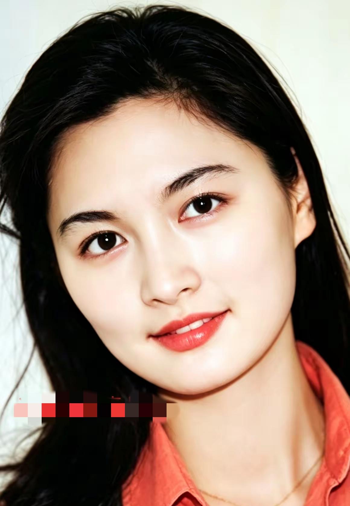 80年代经典女星殷亭如完整人生简介
 
这位是殷亭如，1955年生于上海知识分子
