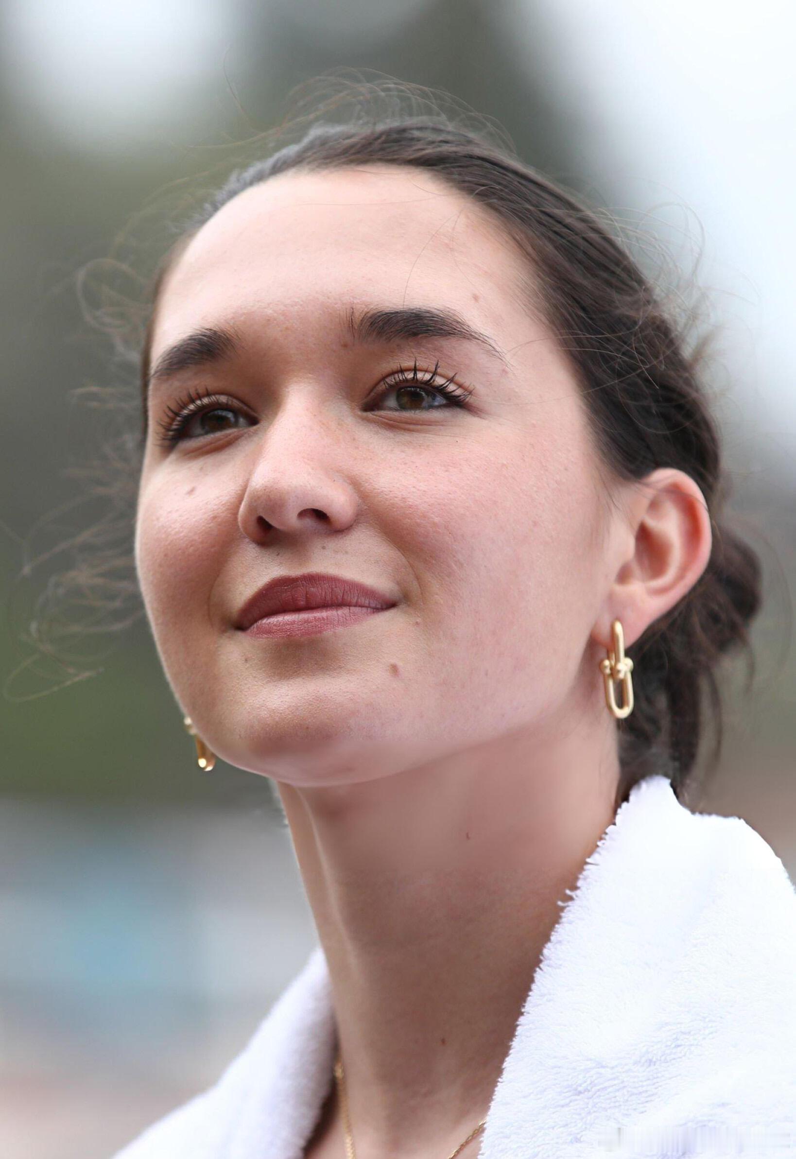 德国美女利斯写真去年中国🇨🇳赛季突破到前50，今年能否再进一步网球talki