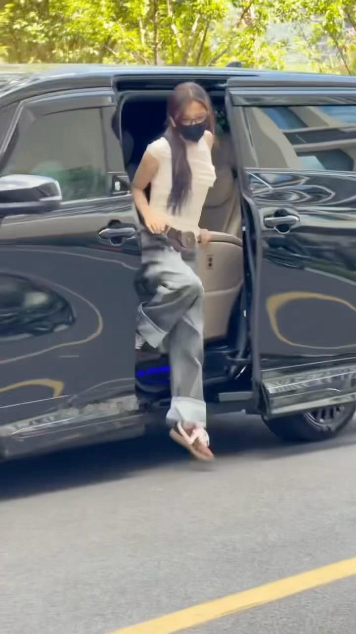 下车好帅 
