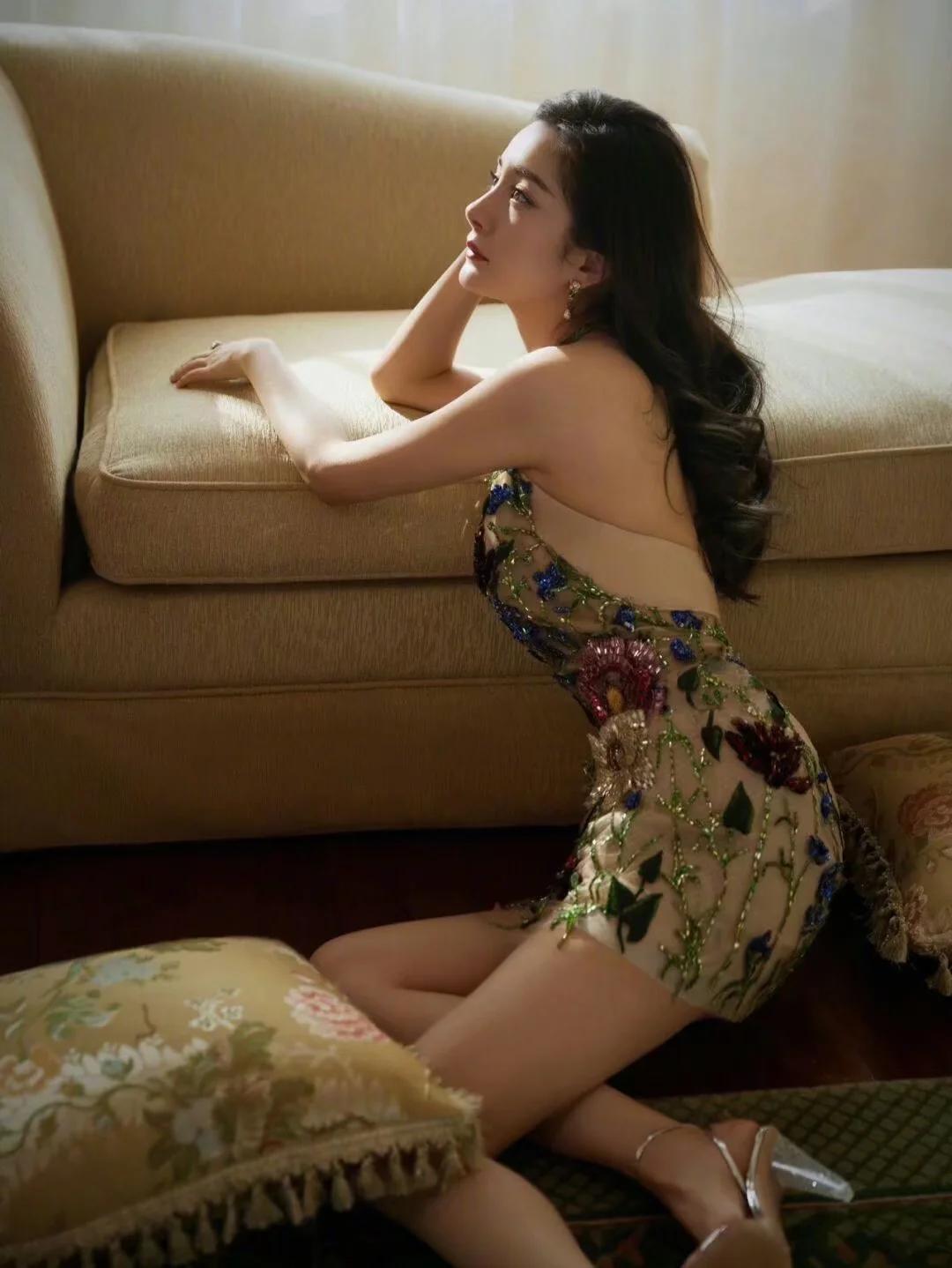 如果你越来越冷漠， 你以为你成长了， 但其实没有。 长大应该是变得温柔， 对全世