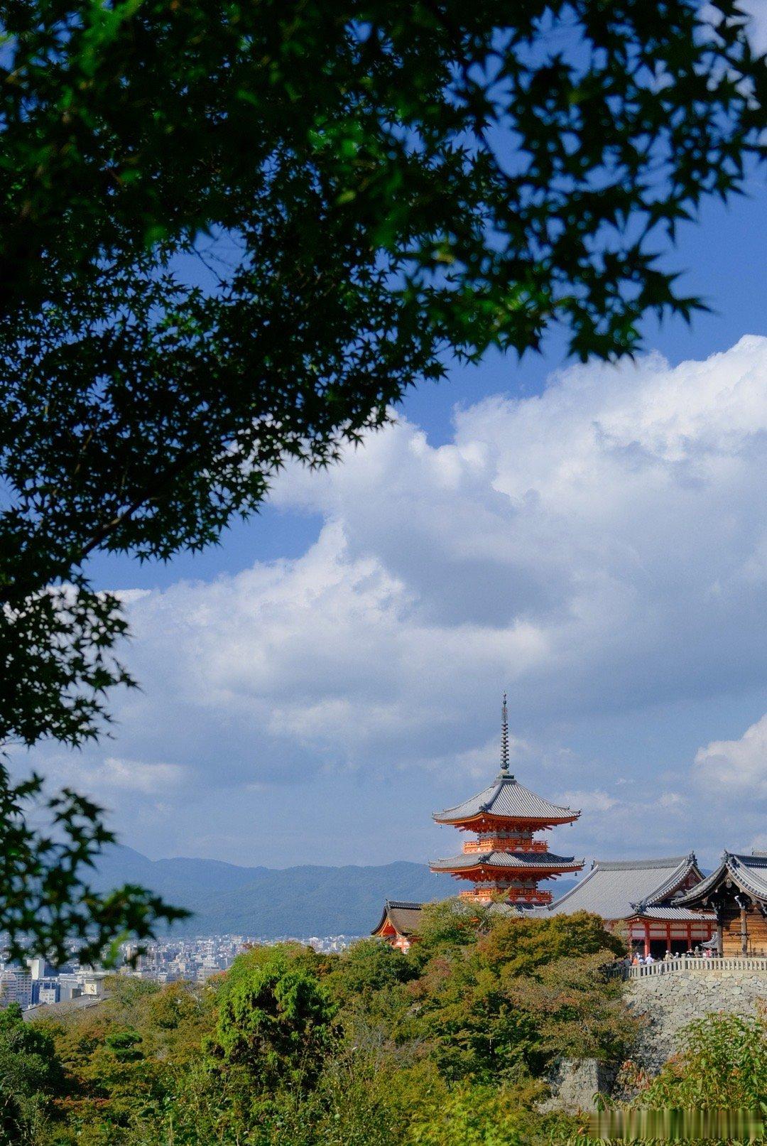 Citywalk Kyoto周一博物馆闭馆，户外逛起来～先坐bus到清水寺，天气