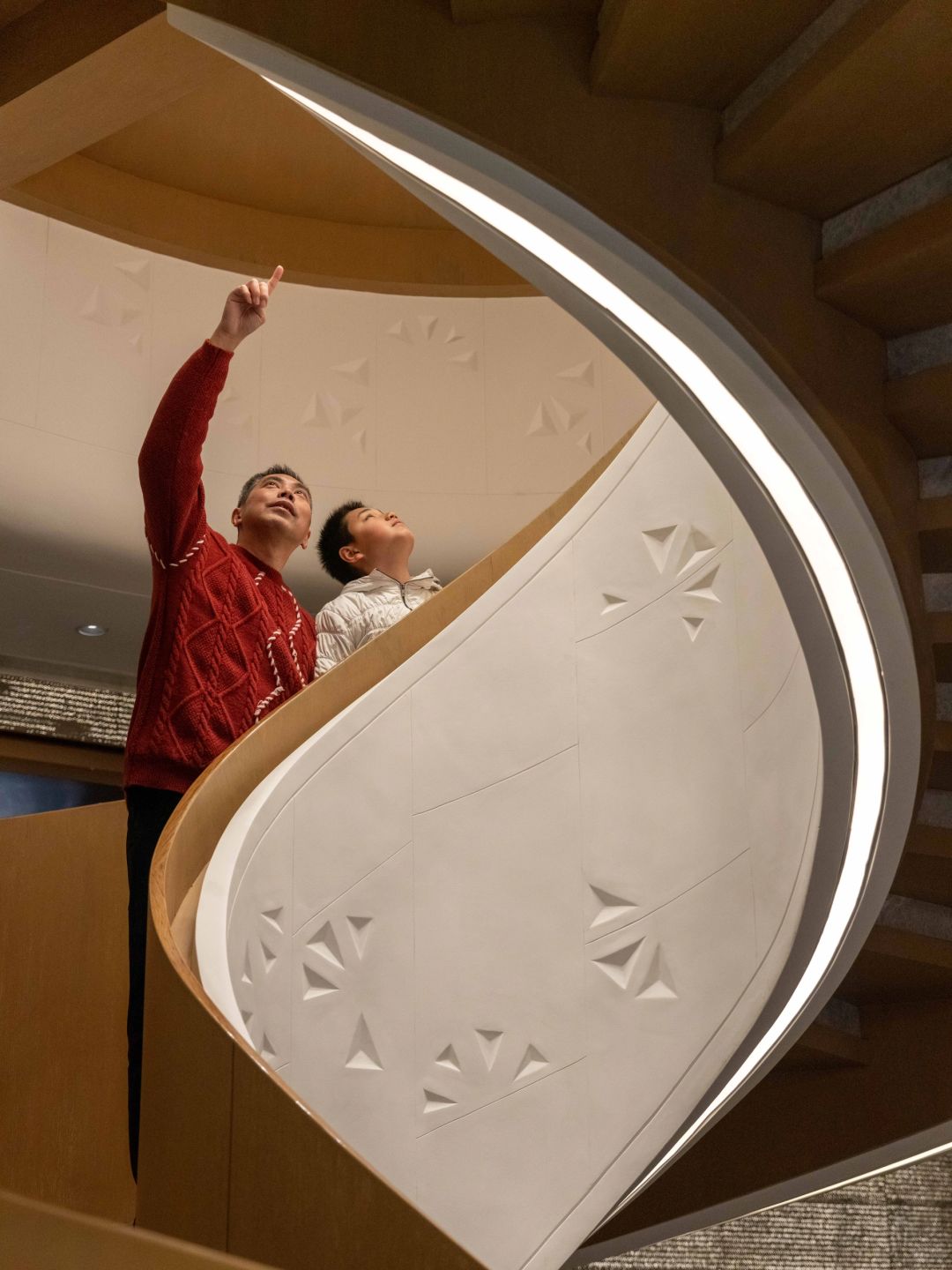 🌿 寻觅宁静之地，横琴亲子游 🏞️
在节后的喧嚣过后，我决定带着家人来到横琴...