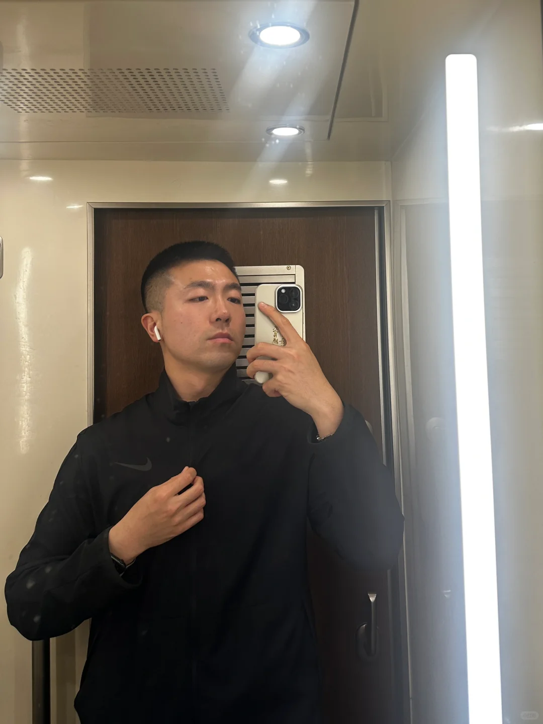 好好生活，因为总有个人惦记着你