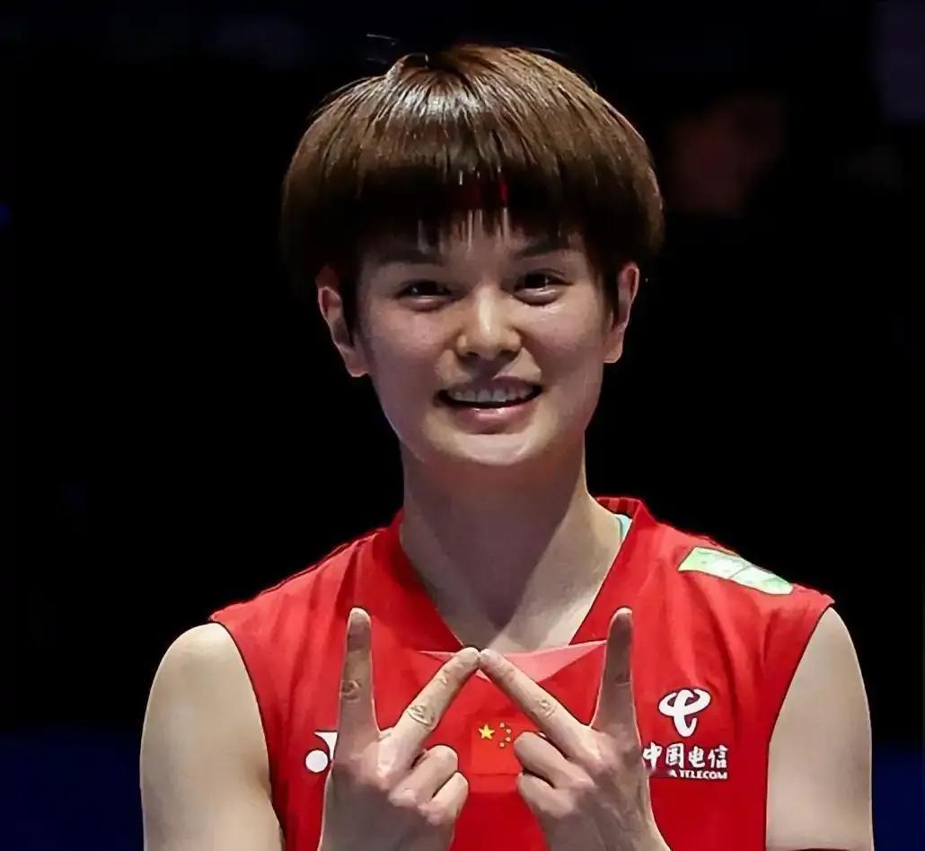 陈雨菲退赛!

6月7日，印尼公开赛女单半决赛对阵:

安洗莹 VS 山口茜
韩