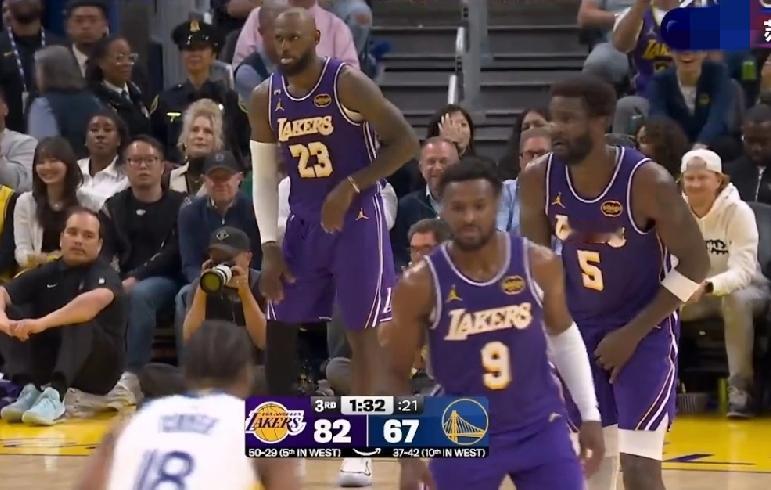 上阵父子兵！NBA湖勇大战，湖人完胜，詹姆斯26分+7板+11助+2断，单核带队