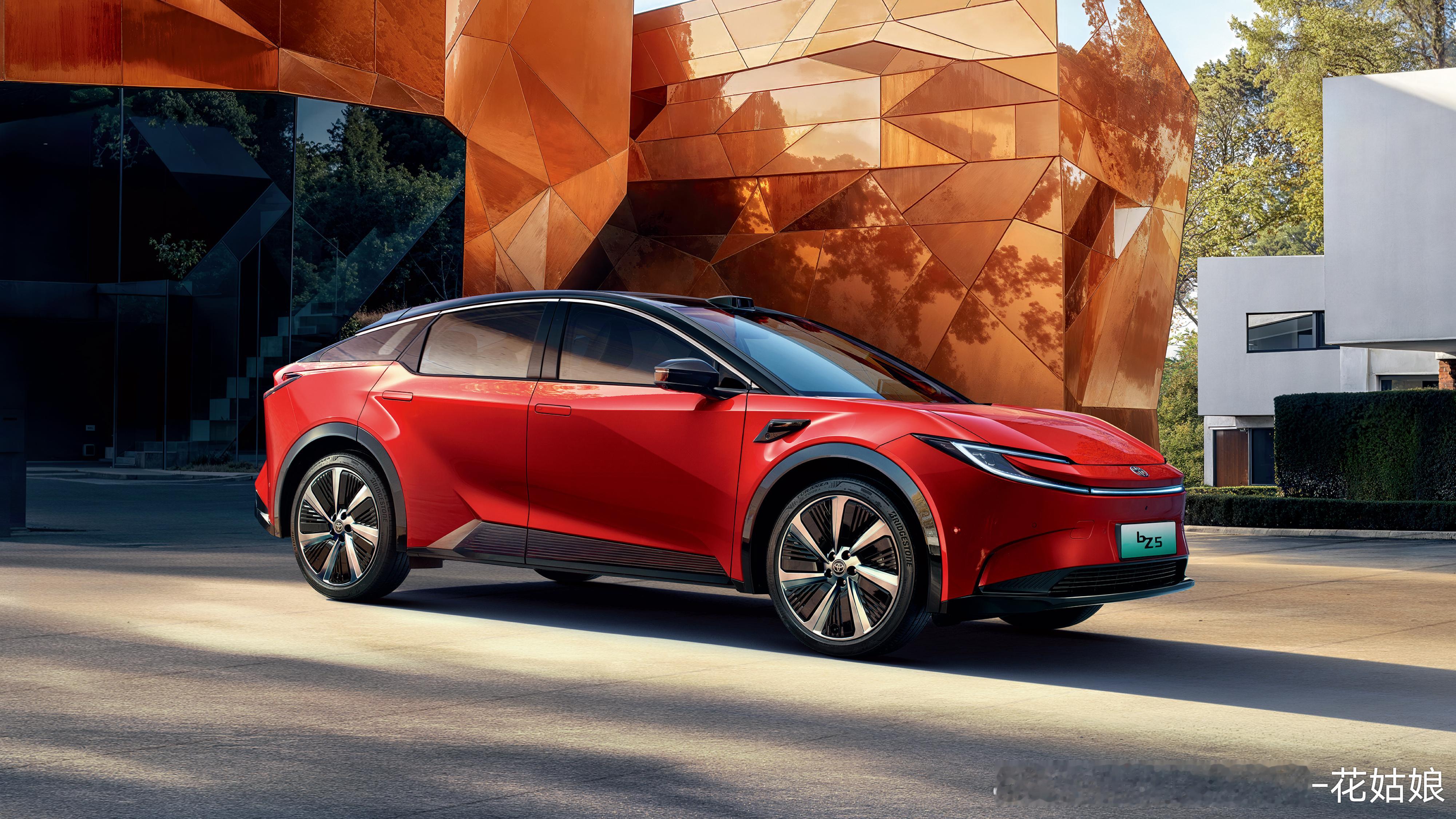 限时9.38万元起，一汽丰田bZ双车焕新发布2025年12月31日，一汽丰田举办
