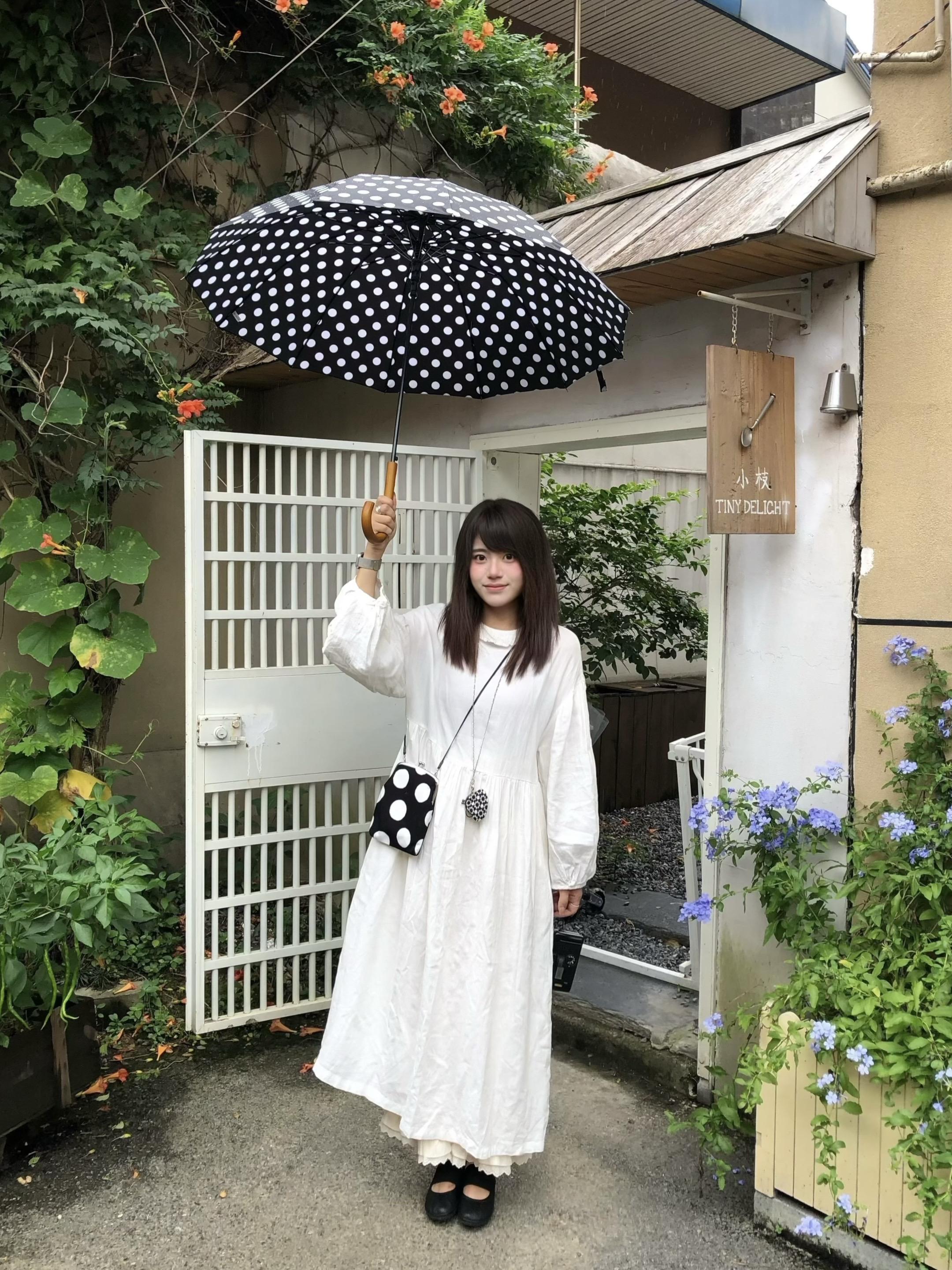 小时候的梦想是成为森女🌿。小时候看日漫，总觉得森林里走出来的女孩自带...