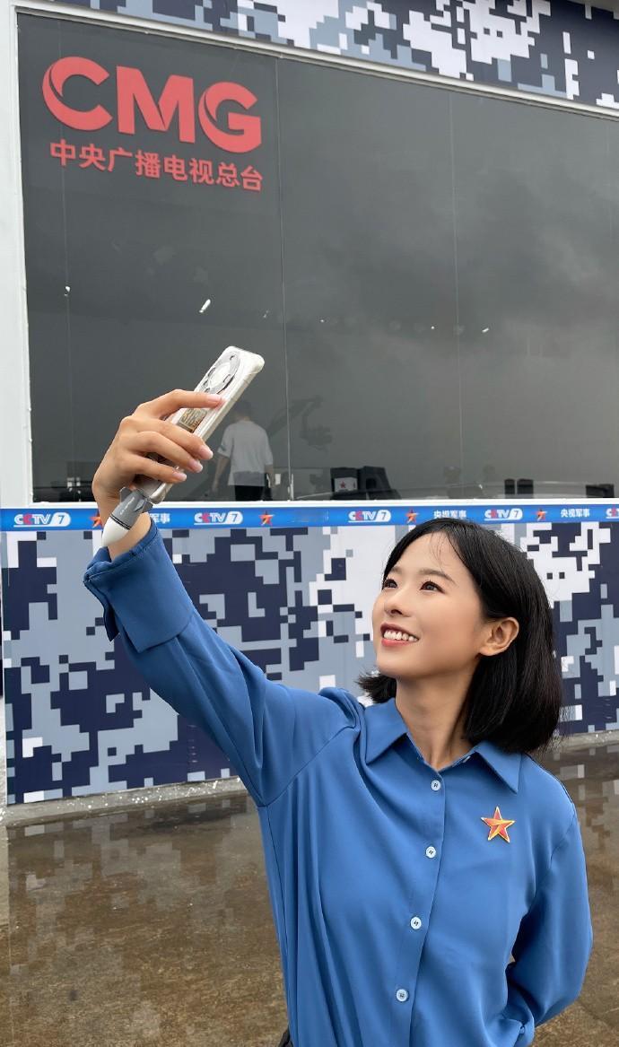 新文科火了，

年轻人却不再买账，

真相是什么？

最近翻朋友圈，看到以前学哲