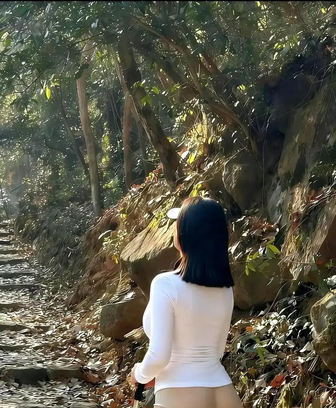 断供第3天，我靠燕麦色翻身
 
奶油毛衣+阔腿裤，拍照发小红书，流量直接变饭钱。