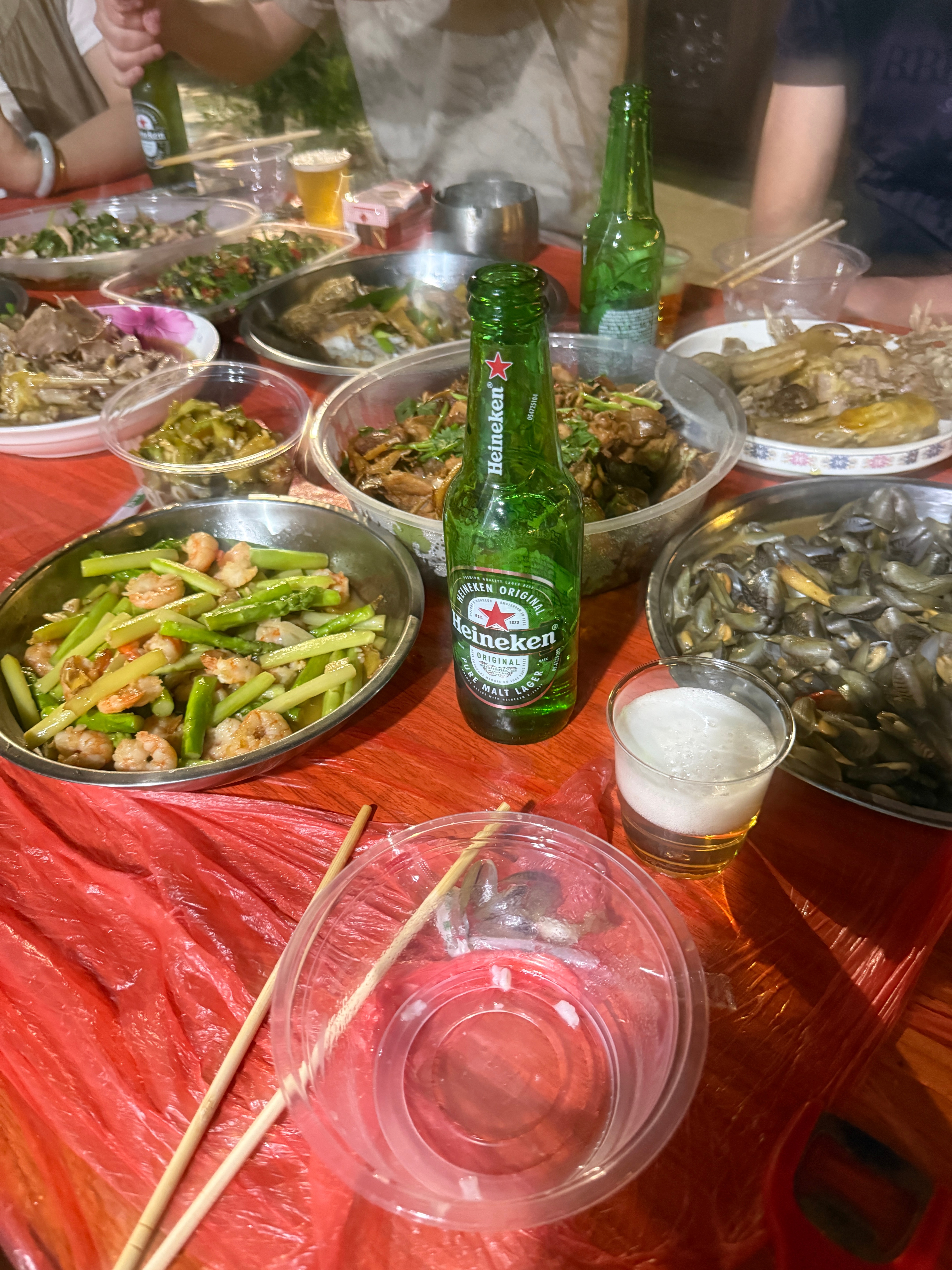 跑步即刻开跑 745跑完刚好补个水，好久没有晚上跑了，状态确实好一点 厦门