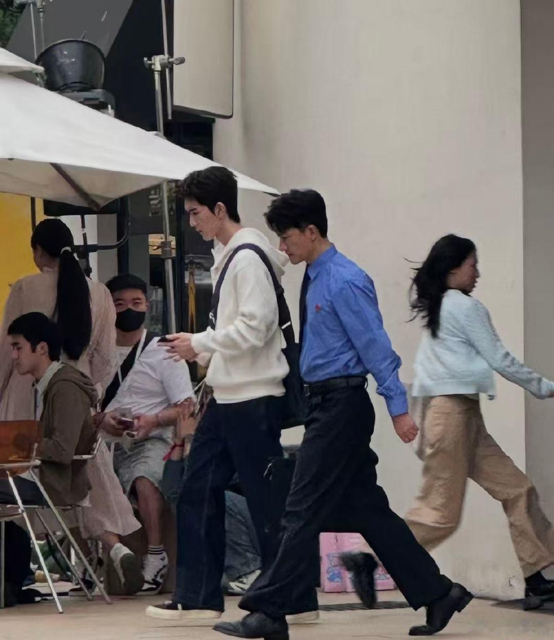 黄轩回应不再依赖哥哥算长大吗 未检之名 成都线下暖心互动出圈，被黄轩诠释的黄正飞