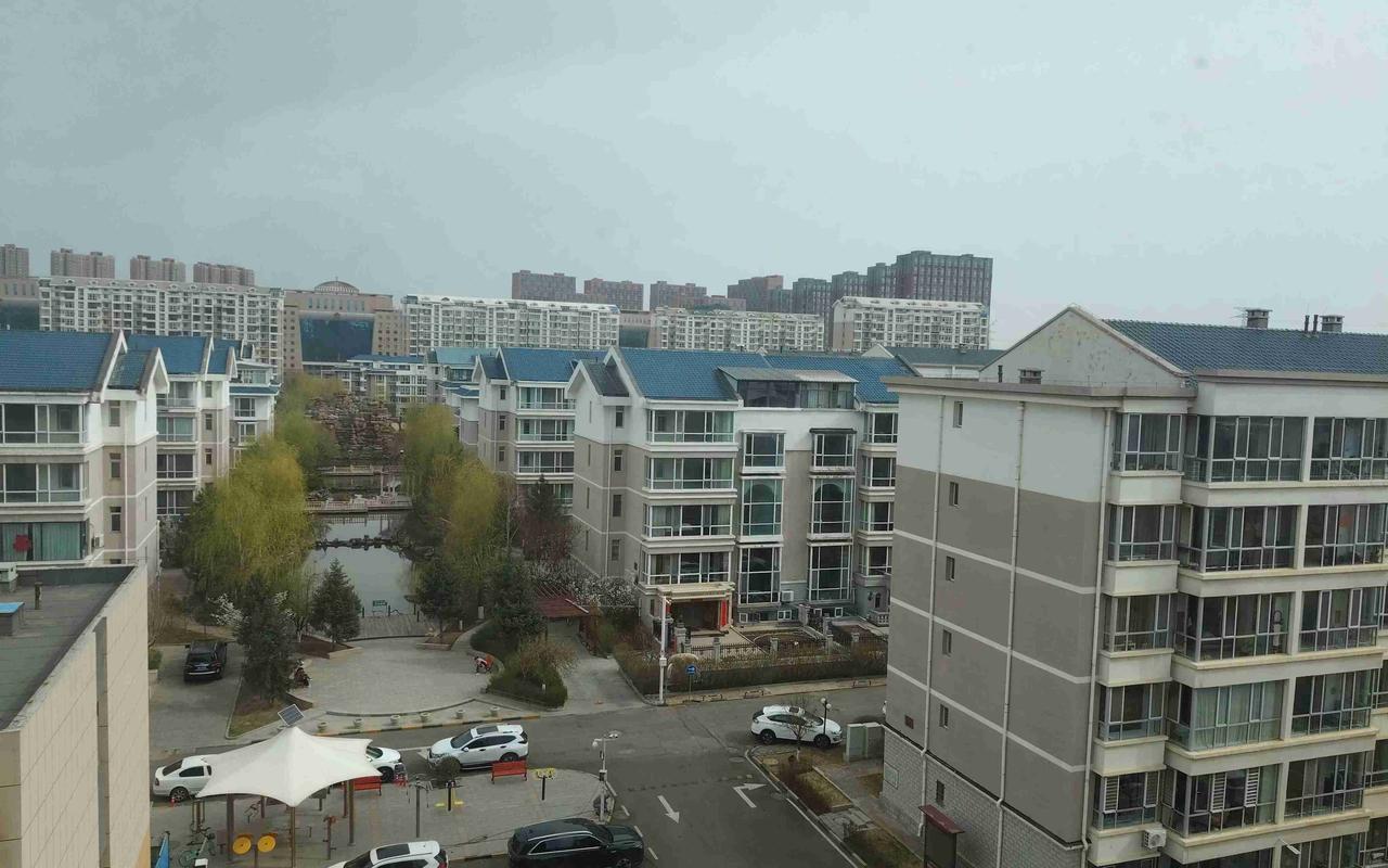 我的今日状态：😎自信酷炫
我这里的天气：☀️晴天