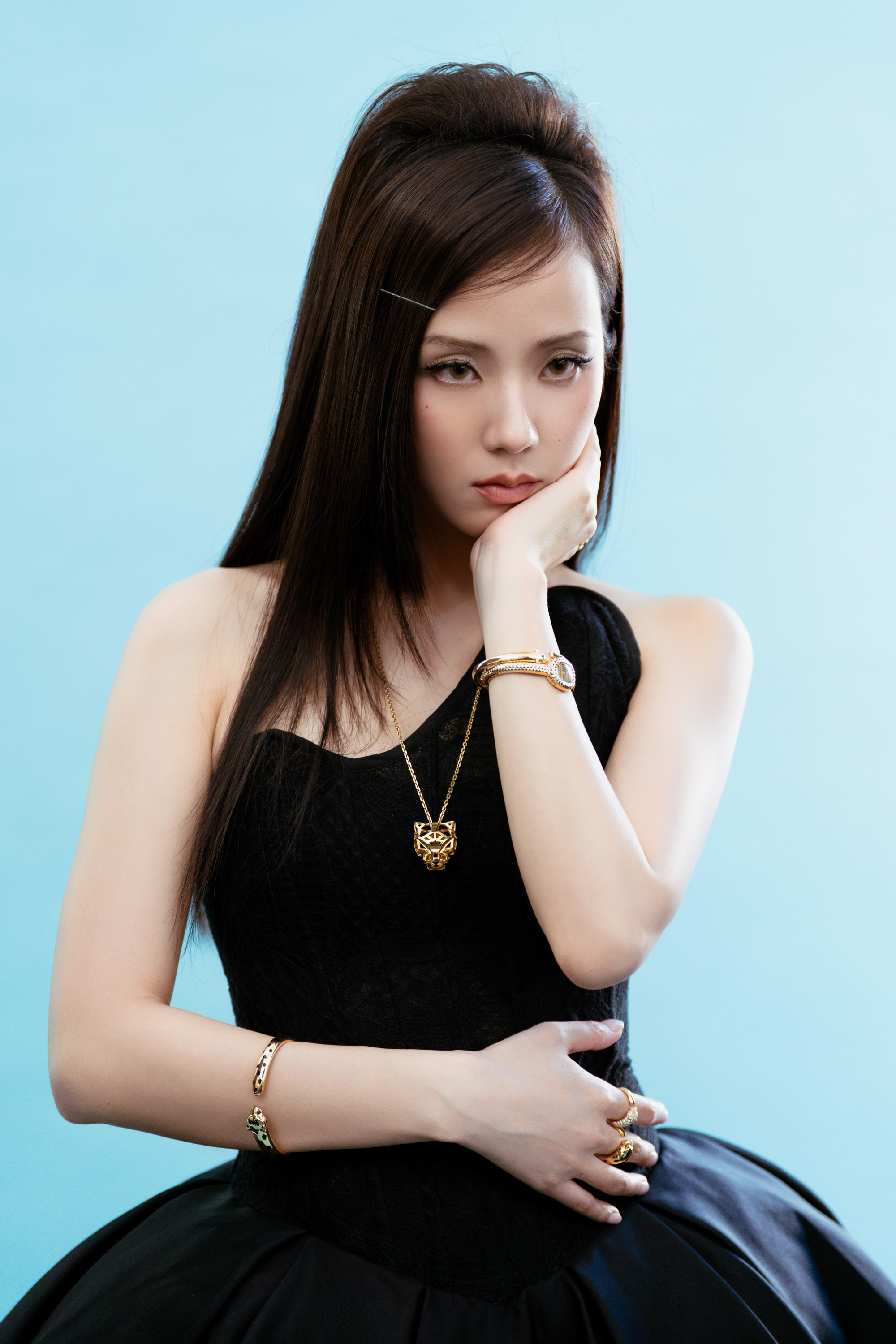 Cartier with W KOREA VOL.9 BEHIND ​​​