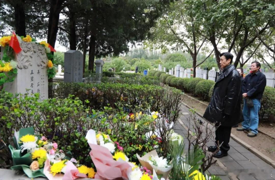 于和伟1200万捐赠系不实信息 据中共四川省委宣传部官方公众平台“天府新视界”消