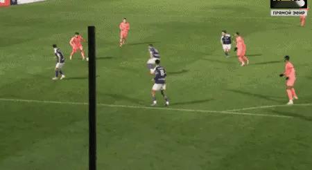 巴萨10号真不是谁都能穿的，亚马尔还没有表现出预期的状态，至少这个赛季是这样。