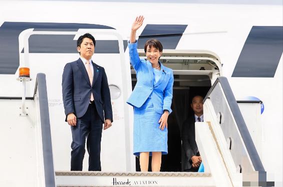 示好，日本主动喊话中国。就在刚刚，当地时间6月15日，高市早苗公开发文，她表示，