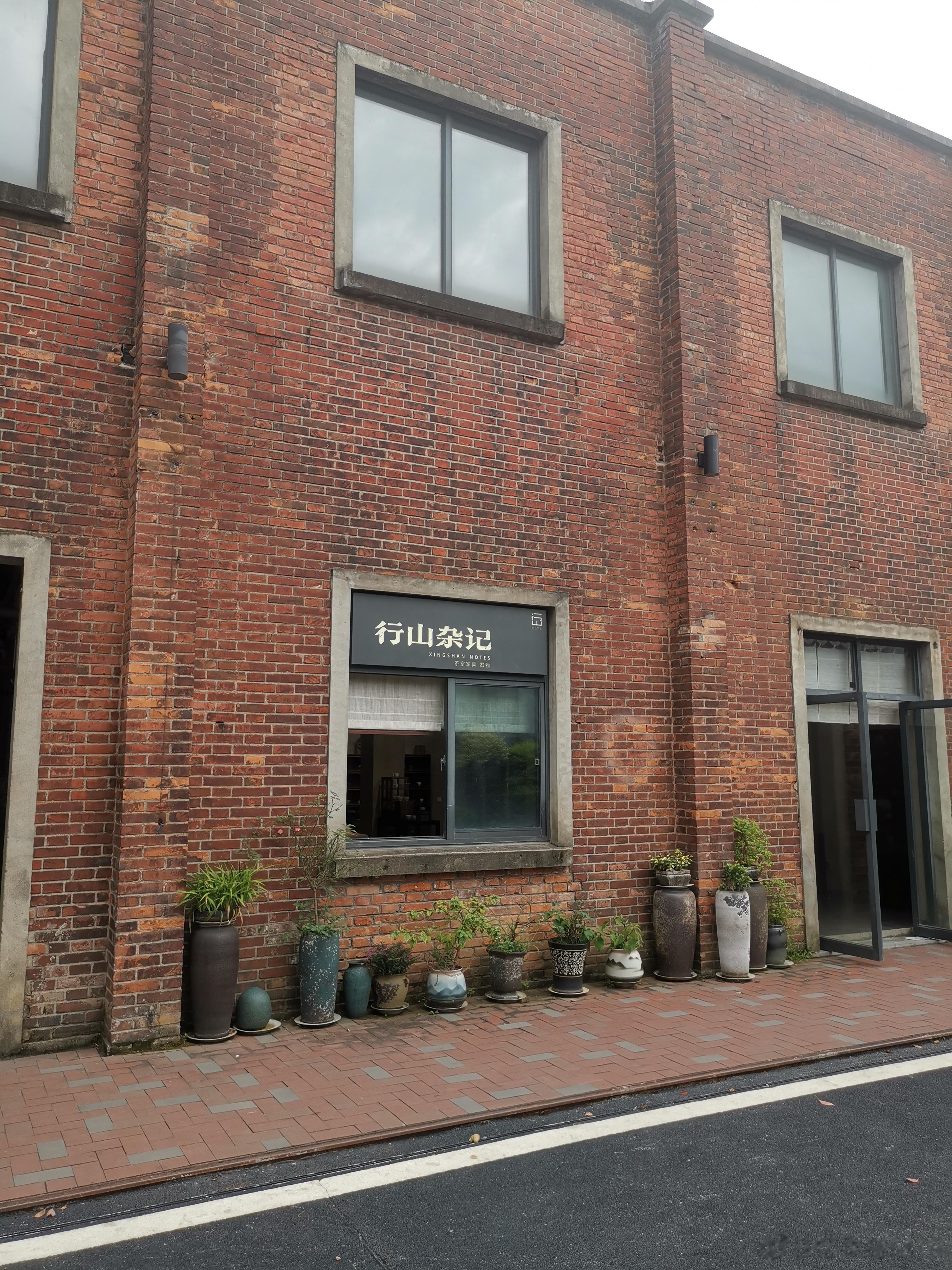 为了心脏更健康，这3个“恶习”一定要改掉，早改早好！1、吸烟：吸烟是心脏病和其他