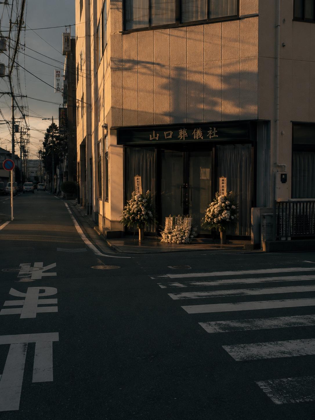 遗体住旅馆，这啥世道？

日本去年死了158万9489人，比专家预测的还多了7万