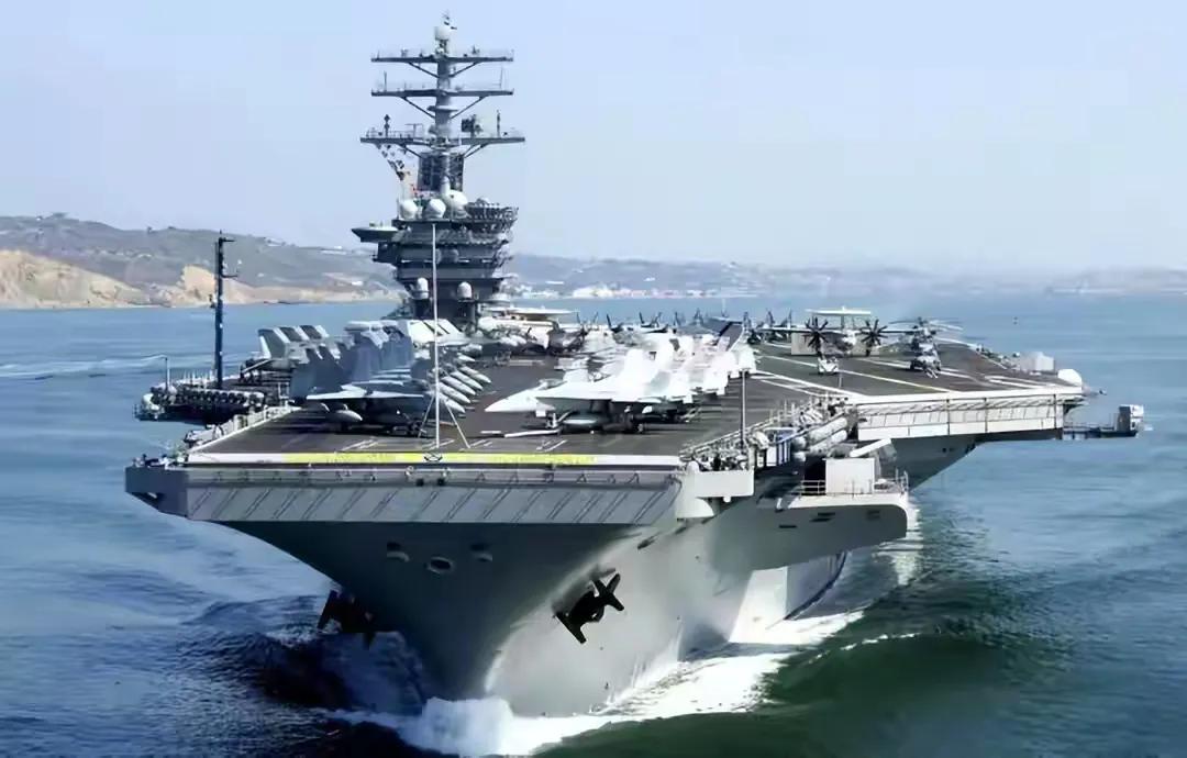 看了看南海这地方，估计美国航母真的不敢再来了！
10月26日下午在南海，尼米兹号