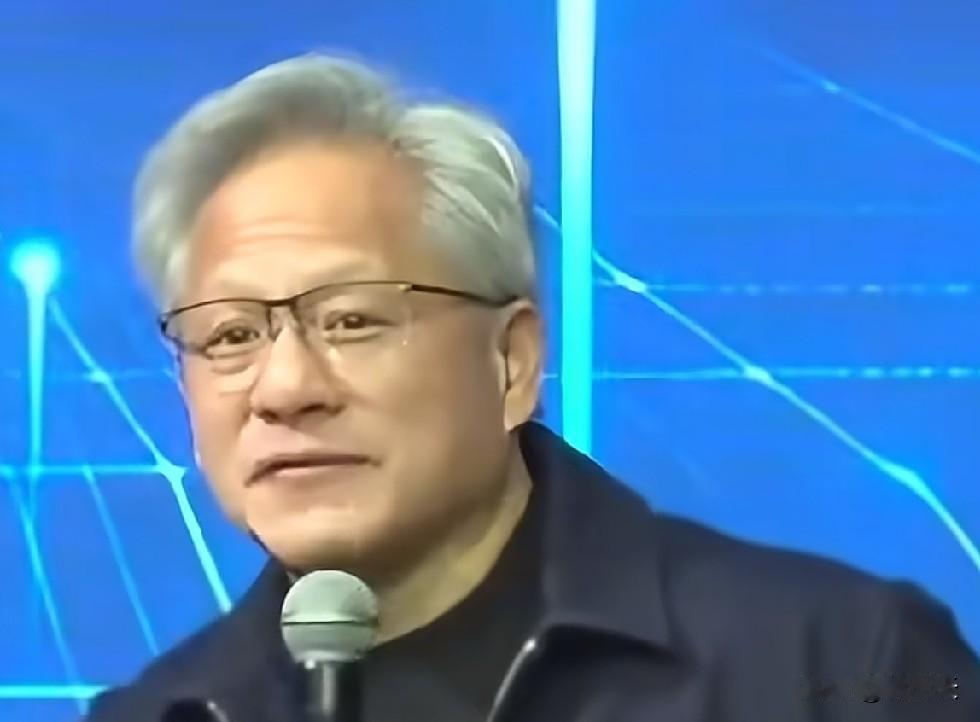 关于黄仁勋现场“吐槽”亚洲父母，永远带着爱的批评纠正，他说只要长在亚洲家庭，一辈