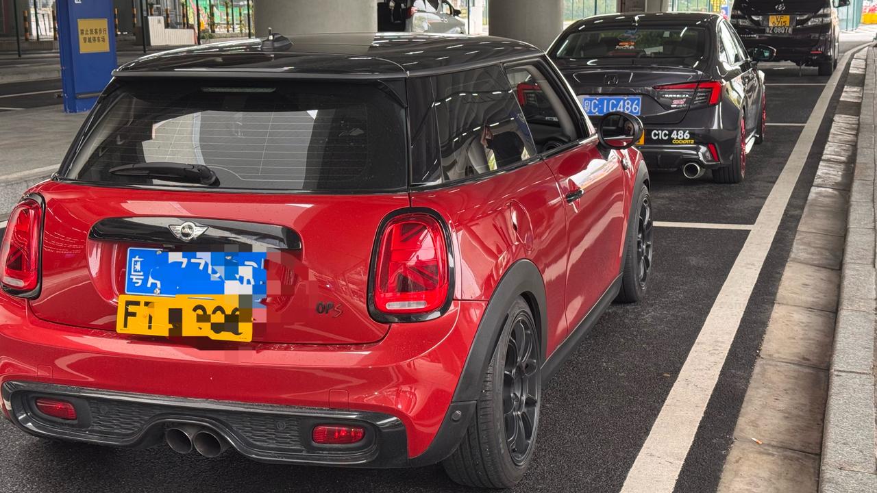 第六次粤车南下
最近保费涨价越来越厉害了
差不多是我第一次的一倍【来自懂车帝车友