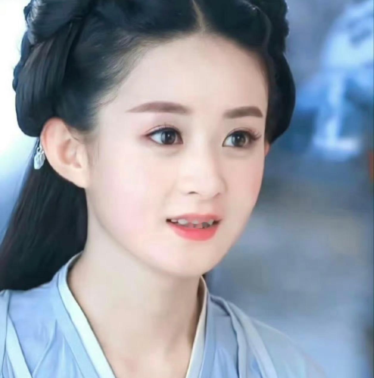 看花千骨永远为小骨意难平，身边的人接连离开还被白子画辜负，唯有杀阡陌是真心待她，