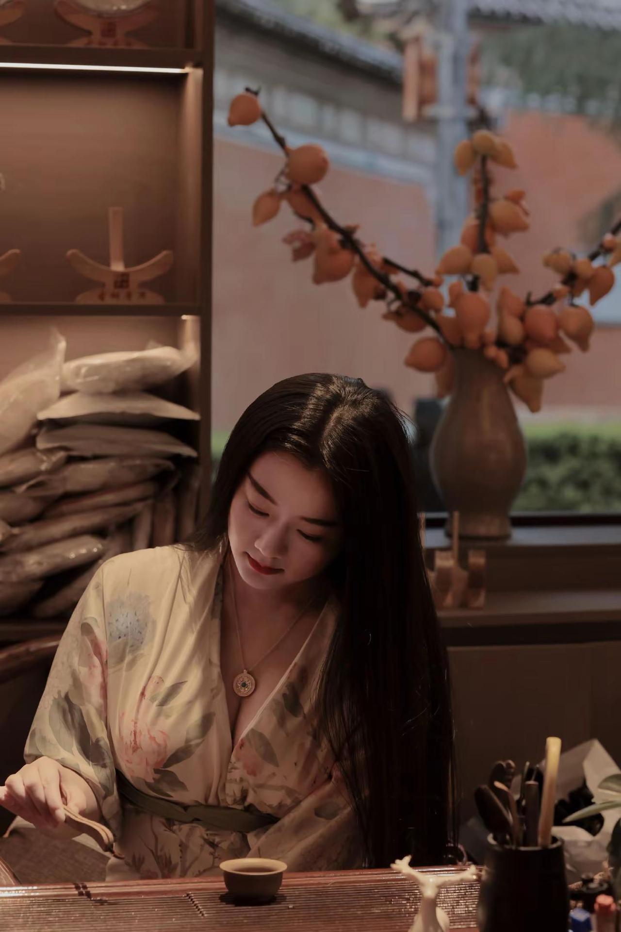 烹茶一盏，悟大道至简，取可有可无，唯念真诚