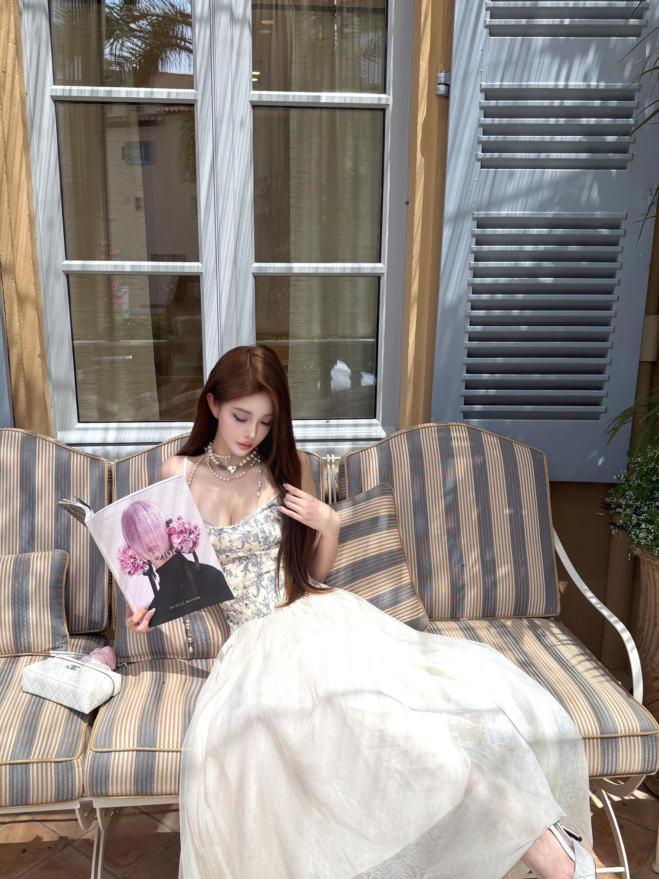 Dior in St Tropez 💐。