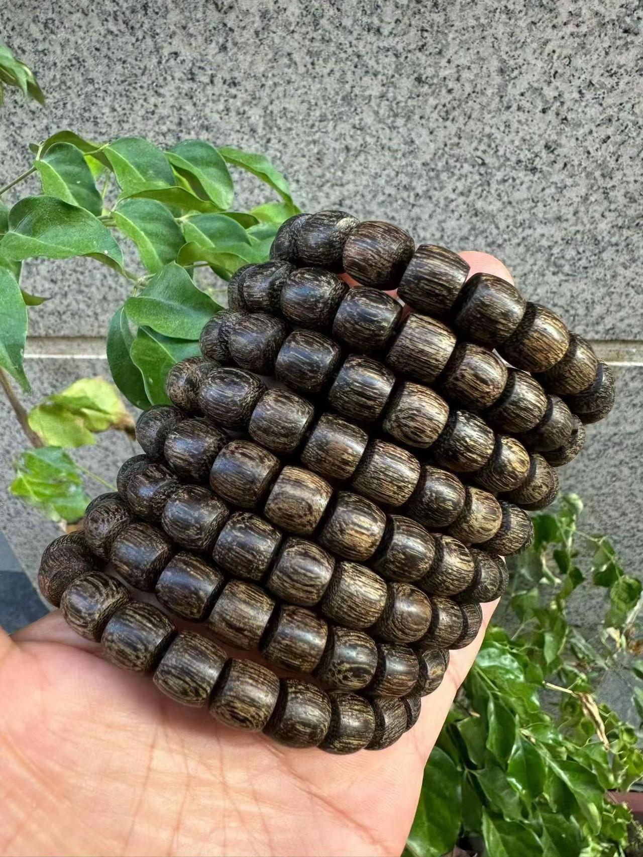 黑棋1.0鼓珠，九九沉，色香味俱全👍。文玩手串 沉香饰品文玩热爱者