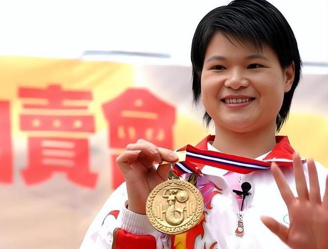 我做的最正确的事，就是卖掉所有金牌！”2003年，奥运冠军陈晓敏，卖掉自己的9枚