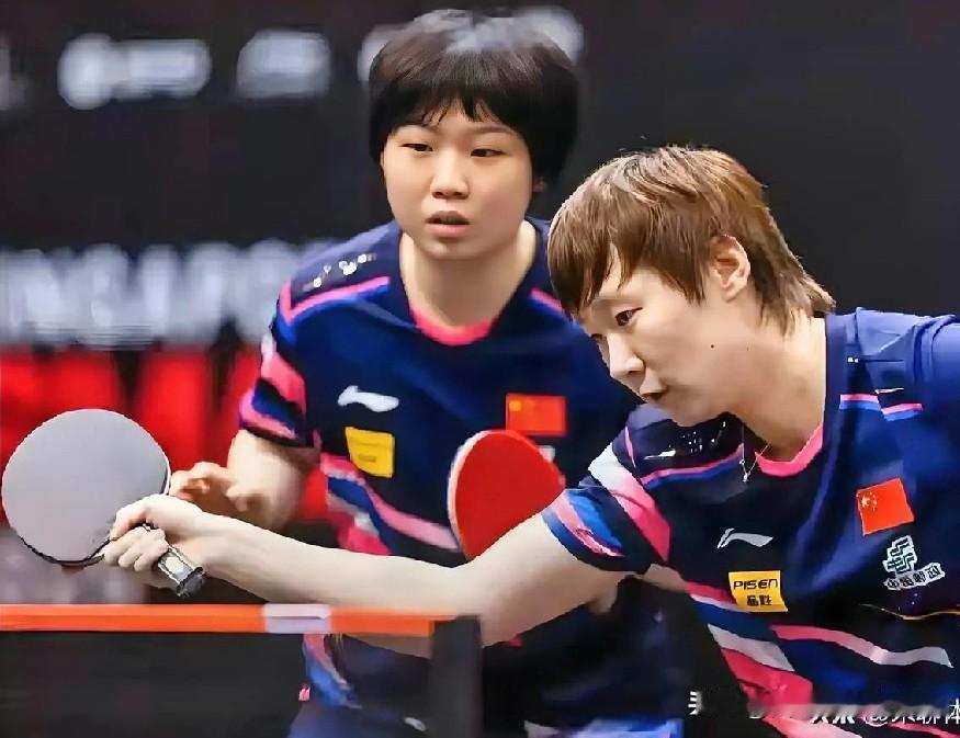 乒乓球混合团体世界杯第二轮循环赛第六轮，中国队VS瑞典队。
  第四盘王曼昱蒯曼